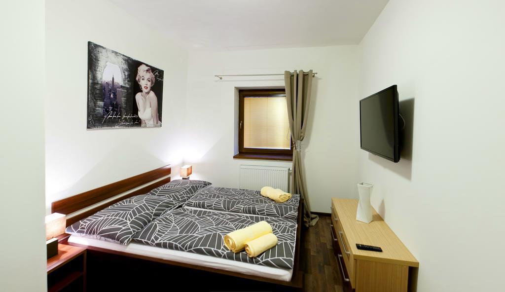Apartman Chopok Juh Eva ตาเล ภายนอก รูปภาพ